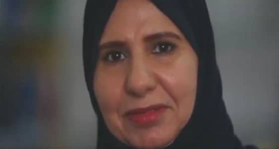 بالفيديو.. قصة ملهمة لأم إماراتية وابنتها تتخرجان من الجامعة في نفس اليوم