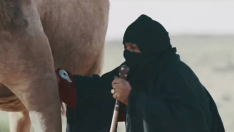 إصابة البدوية الشهيرة شومة العنزي بكورونا