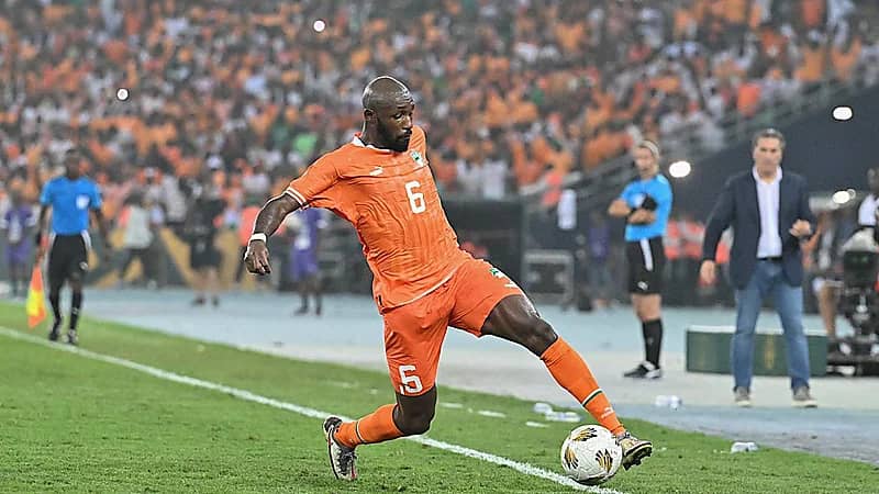 فوفانا يعود للنصر