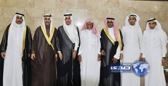 بالصور..شعراء المحاورة يحيون حفل زفاف السويهري‎