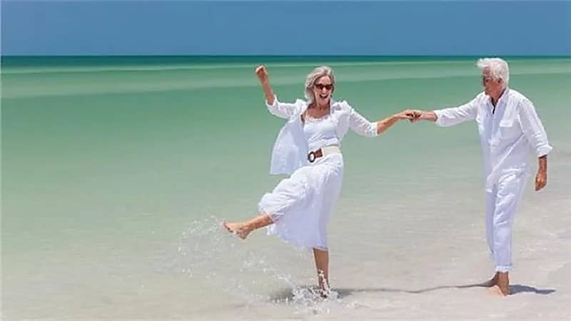 خبيرة صحية تنصح ببعض العادات الفعالة التي تساعد على إطالة العمر