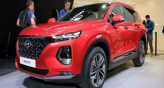 بالصور.. الكشف عن سانتافي وتوسان المحسنين وكونا الكهربائية من هيونداي