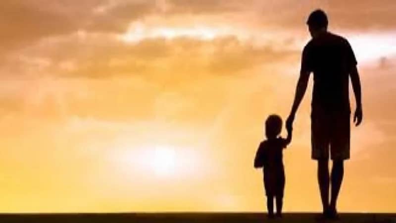 مستشار أسري: الأطفال المحاطين بالحنان الأبوي قليلي الأمراض