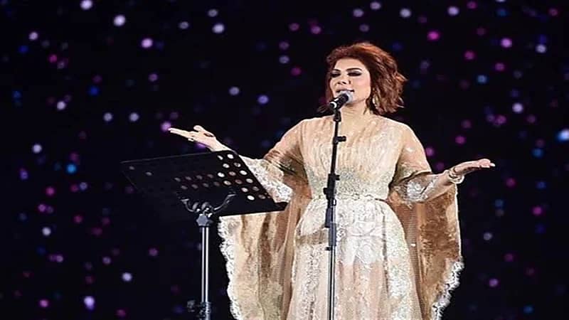 بالفيديو.. ردة فعل غير متوقعة لأصالة على معجب قال لها "أحبك"