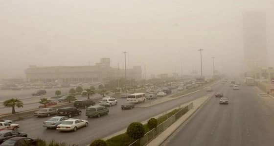 " الأرصاد " تحذر من رياح وغبار يحجب الرؤية على الرياض