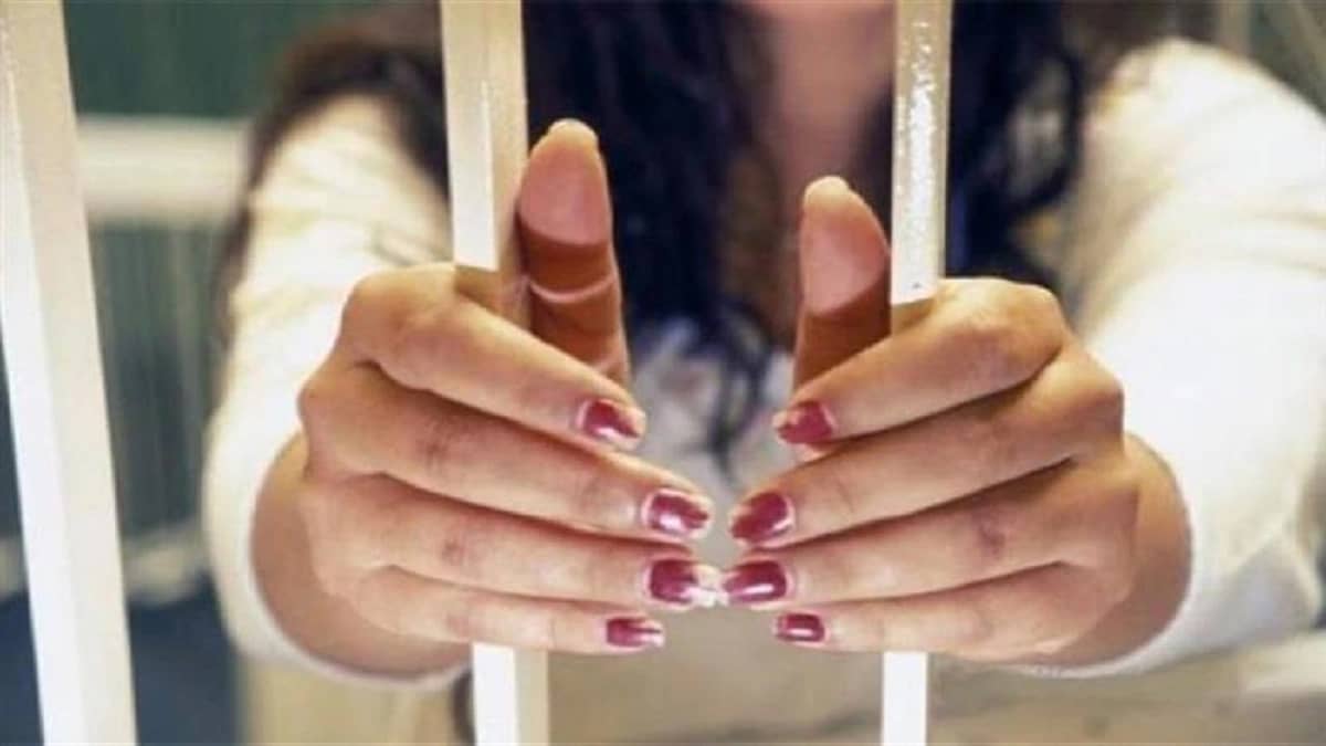 اعترافات سيدة قتلت زوجها وفصلت رأسه: "طلب مني إقامة علاقة زوجية"