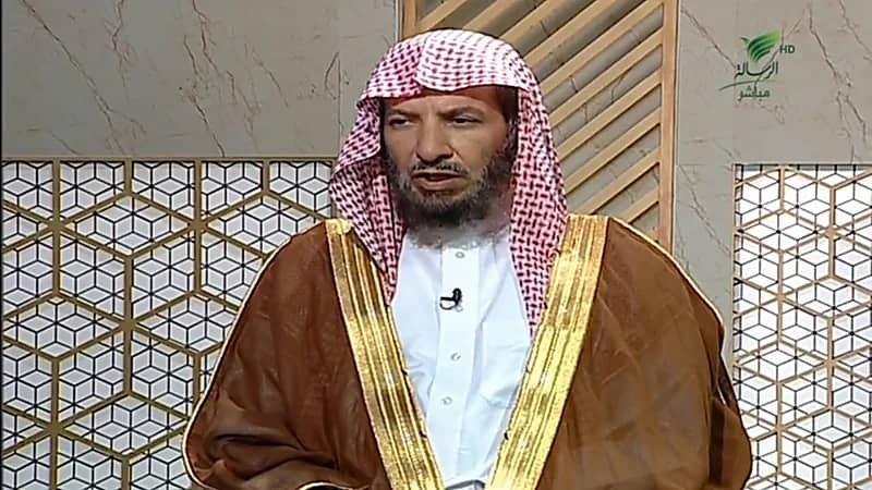 حكم وجوب الزكاة على من اشترى أسهما في شركة بنية المضاربة