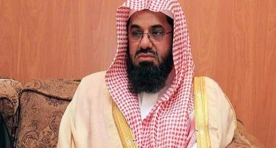 الشيخ سعود الشريم يرد على الحوثيين بقصيدة " لانبالي "