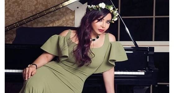 بالفيديو.. لجين عمران تستعمل أواني ذهبية و فضية غاية في الرفاهية