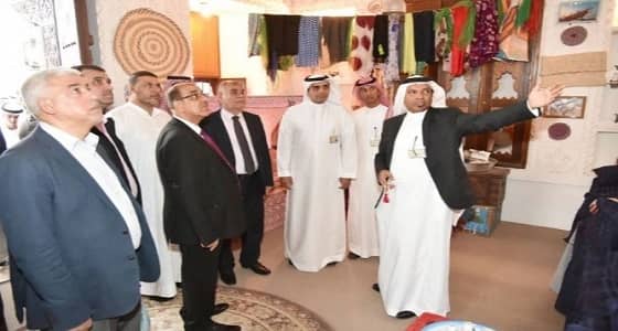 بالصور.. رئيس مجلس محافظة بغداد يزور قرية جازان التراثية في الجنادرية