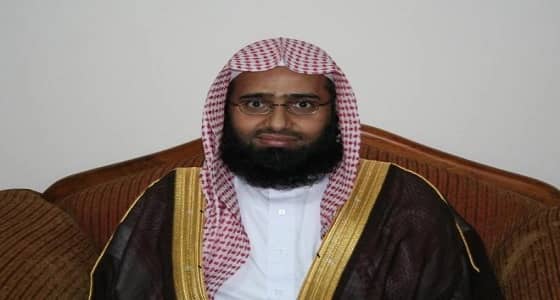 بالفيديو.. داعية يكشف حكم وضع النساء " تاتو " على الشفاه