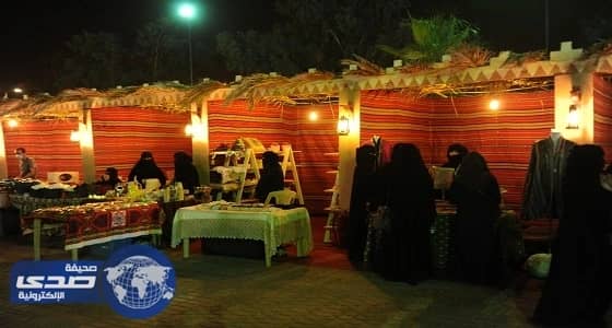 بالصور.. سفير التراث في الخيمة الرمضانية: هدفي ربط الجيل الجديد بماضي أجداده