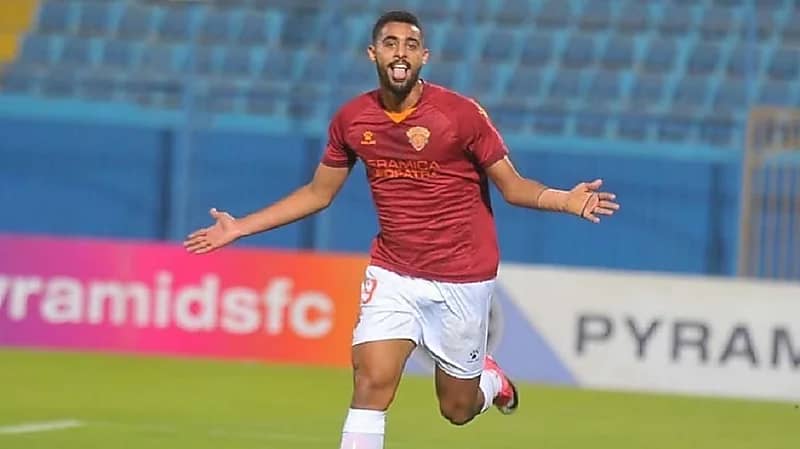 مهاجم سيراميكا يضيع فرصة خطيرة رغم فراغ المرمى .. فيديو