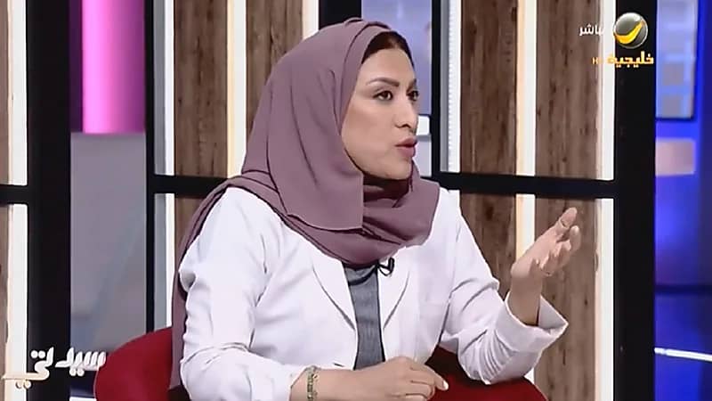 كاتبة: المرأة أذكي من الرجل بمراحل