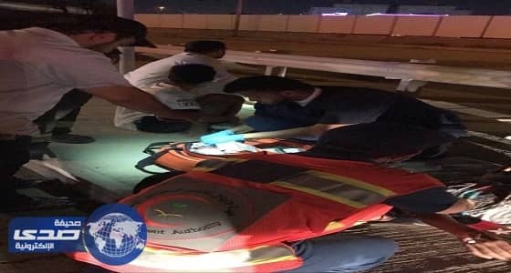 إصابة 6  في حادث سقوط عربة داخل مجرى سيل الجامعة بجدة