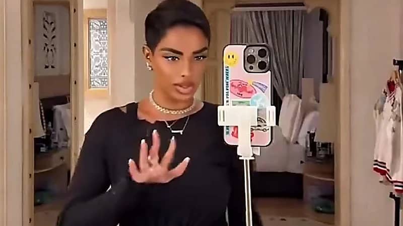 شهد ليو :اشتريت بنطلون فاخر بنصف سعره في نيويورك.. فيديو