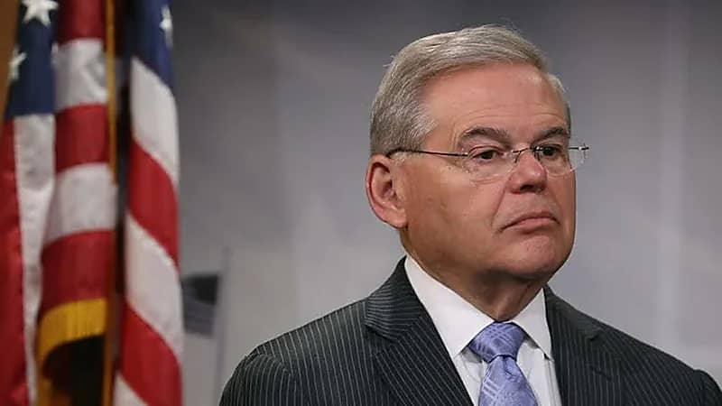 سيناتور أمريكي يطالب "بايدن" بالضغط على إيران لمواجهة برنامجها النووي