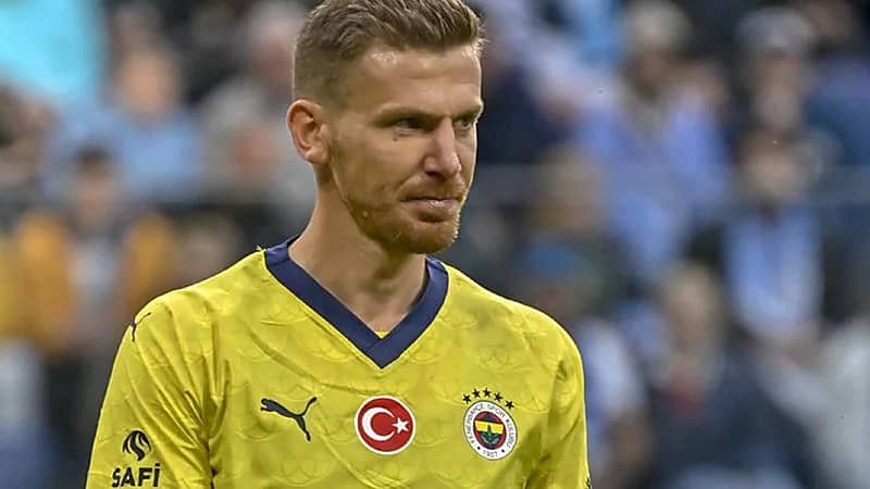 عرض سعودي يُقرب سردار عزيز من الرحيل عن فنربخشه