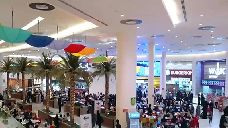 اقتصاديون يحذرون من العروض الوهمية للمتاجر في اليوم الوطني (فيديو)