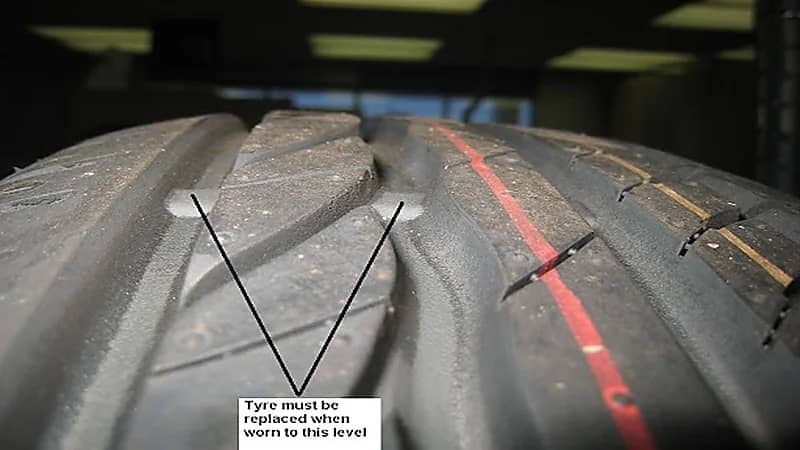علامات تدل على تلف إطار سيارتك انتبه لها