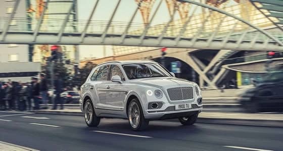 الكشف عن " بنتلي بنتايجا هايبرد " في معرض جنيف 2019