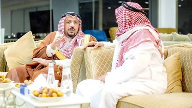 ‏ بالفيديو.. أمير القصيم بعد عتق رقبتي مواطنين: أجيكم لو أنها 1000 كيلو