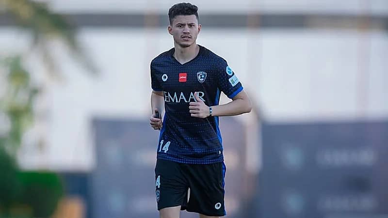 الدوري الإسباني يسعى لخطف عبد الله الحمدان