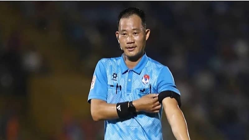 وفاة حكم أثناء اختبار لياقي