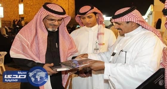 بالصور.. رجل الأعمال ابن جار الله والشيخ المحرج يشيدون بتميز قرية عسير بالجنادرية