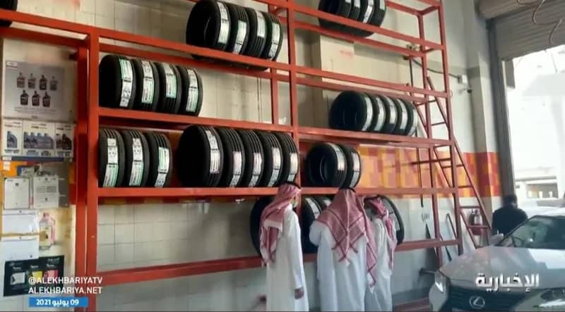 بالفيديو.. إتلاف أكثر من 10 آلاف إطار غير مطابق للمواصفات في الشرقية