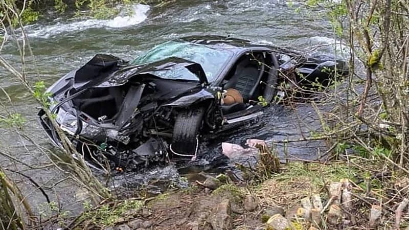 وفاة زوجين في حادث مأساوي لسيارة فيراري