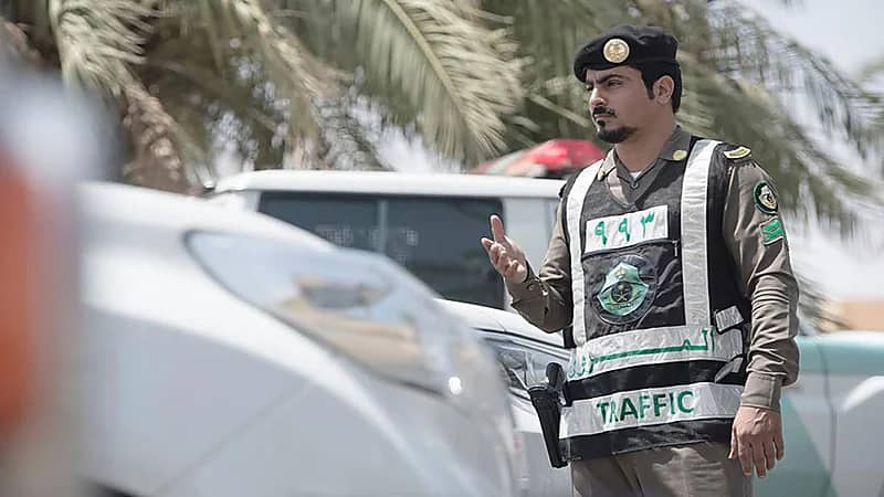 المرور يوضح آلية إسقاط السيارة المباعة خارج المملكة