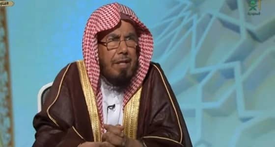 بالفيديو.. الشيخ المطلق يوضح حكم اقتناء الطيور والحيوانات المحنطة