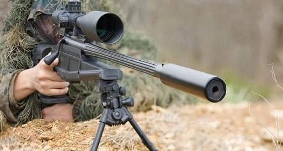 بالفيديو.. إحباط محاولات تسلل قناص حوثي لحدود المملكة