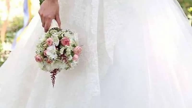 شاب يترك رسالة غامضة ويهرب بعد زفافه بساعتين