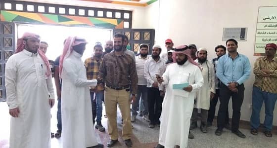 " عمل الدواسر " يتفاعل مع شكوى 24 عاملاً تأخر صرف رواتبهم