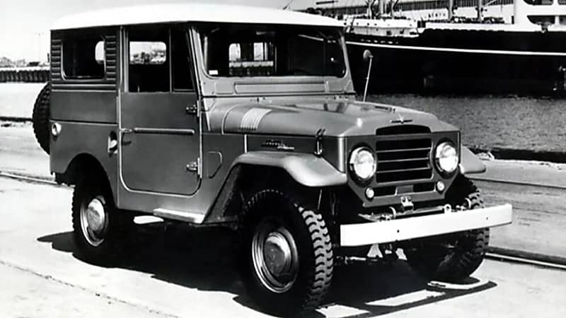 تفاصيل أول سيارة تويوتا دخلت أراضي المملكة