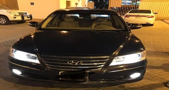 مرور جدة يقبض على قائد مركبة يسير على الرصيف لتفادي الزحام