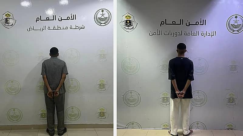 القبض على شخصين لارتكابهما مخالفات صدم وهروب بالرياض .. فيديو
