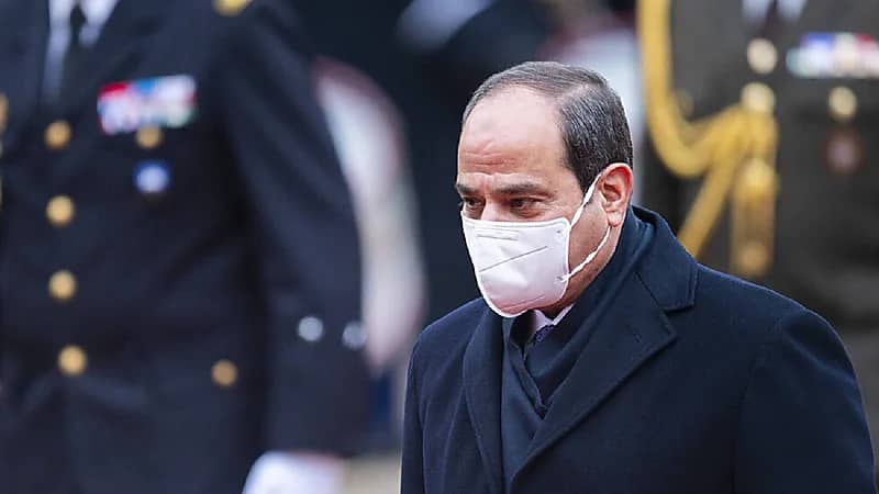 السيسي يعاتب وزير الري بسبب التعديات: "كنت بتعمل إيه؟"