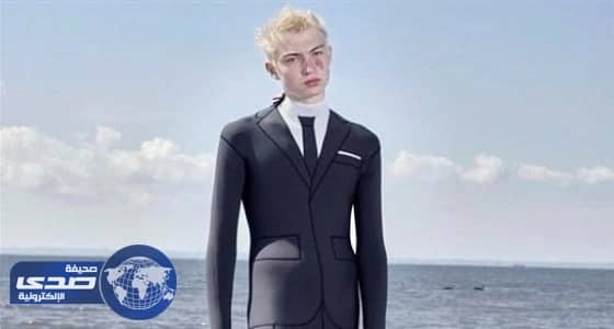 ⁠⁠⁠⁠⁠تصميم بدلة رسمية يٌمكنك السباحة بها في البحر