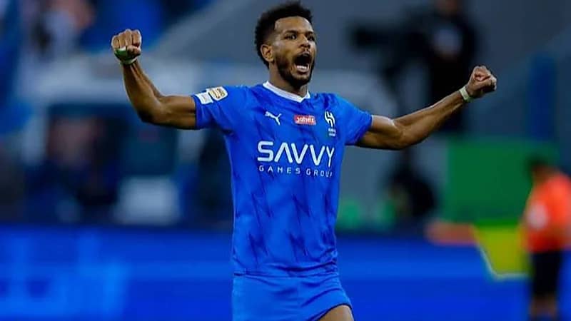 صحفي إيراني: البليهي مشهور في إيران .. فيديو