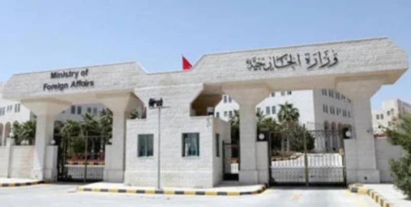 "الخارجية الكويتية" تعلن عن تعرض سفرائها لعمليات نصب وتوجه تحذيرا