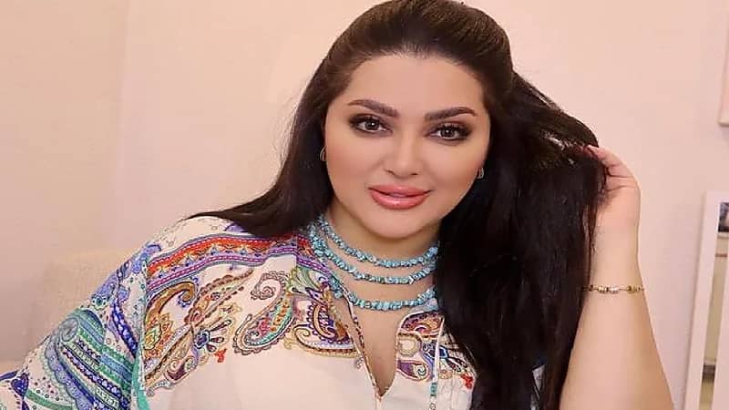 بالفيديو.. أمينة العلي تشجع النساء على المشاركة في مهرجان الإبل