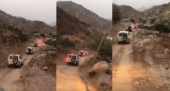 بالفيديو والصور.. ضبط مخالفين لنظام الإقامة والعمل بأودية عسير