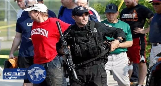 بالفيديو.. شاب سعودي يتغلب على إعاقته ويواصل تعليمه الجامعي