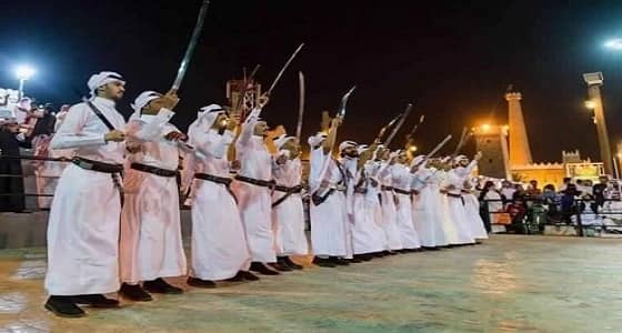 لون " الهرموج " يشعل حماس زوار قرية الباحة بالجنادرية 32