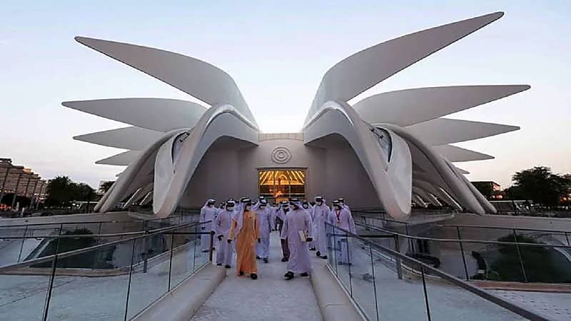 الإمارات تعتمد شروط منح الإقامة للأجنبي المتقاعد اليوم