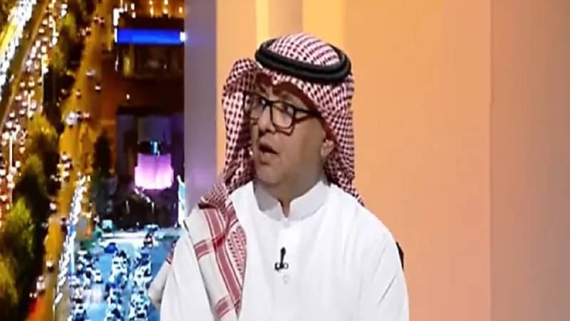 أخصائي اجتماعي: الانفتاح ووجود الرجال بجانب النساء أمر واقع