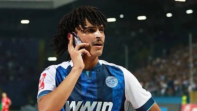 عبدالملك الجابر يقترب من الانتقال إلى النصر